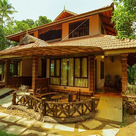 Neelambari Resorts Urakam Ngoại thất bức ảnh