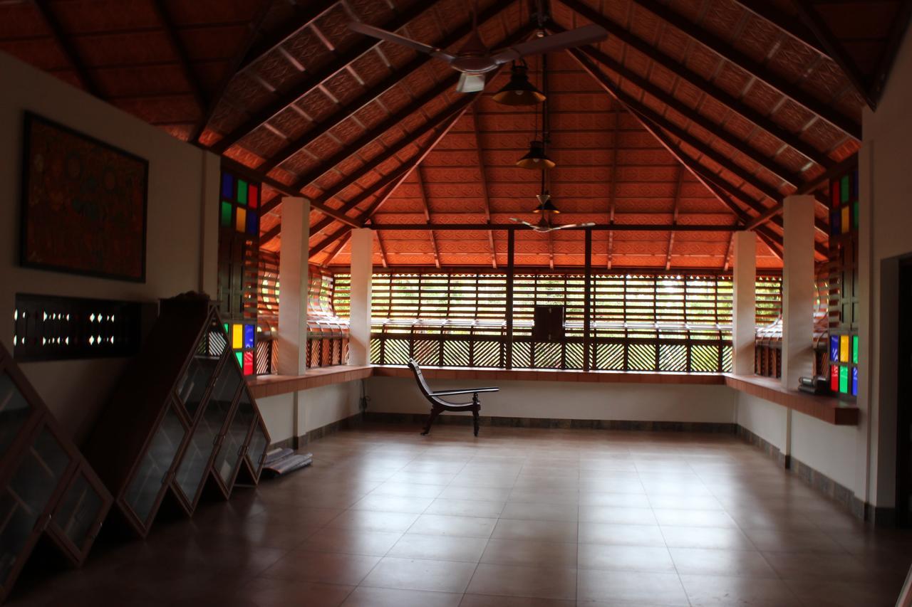 Neelambari Resorts Urakam Ngoại thất bức ảnh